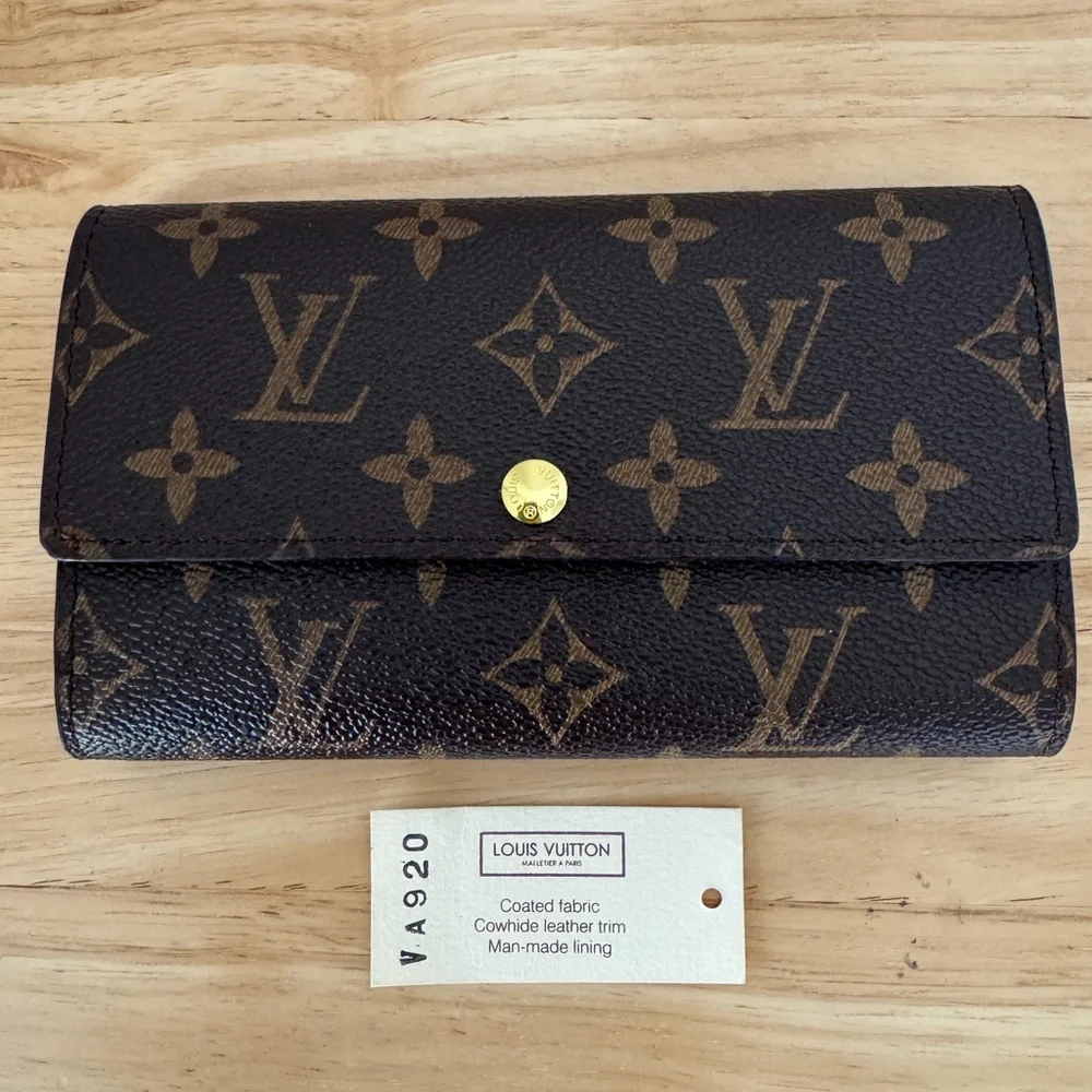 Louis Vuitton Monogram Wallet-Brown - Picture 1 of 13